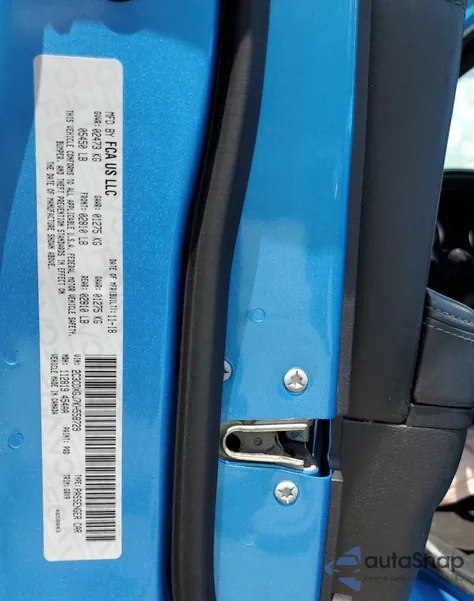 2019 Dodge Charger Scat Pack from USA, damaged, VIN 2C3CDXGJ7KH558729